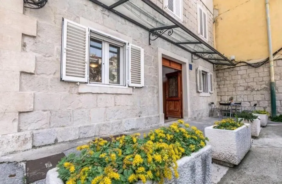 Guest house Megy Luxury Rooms Split